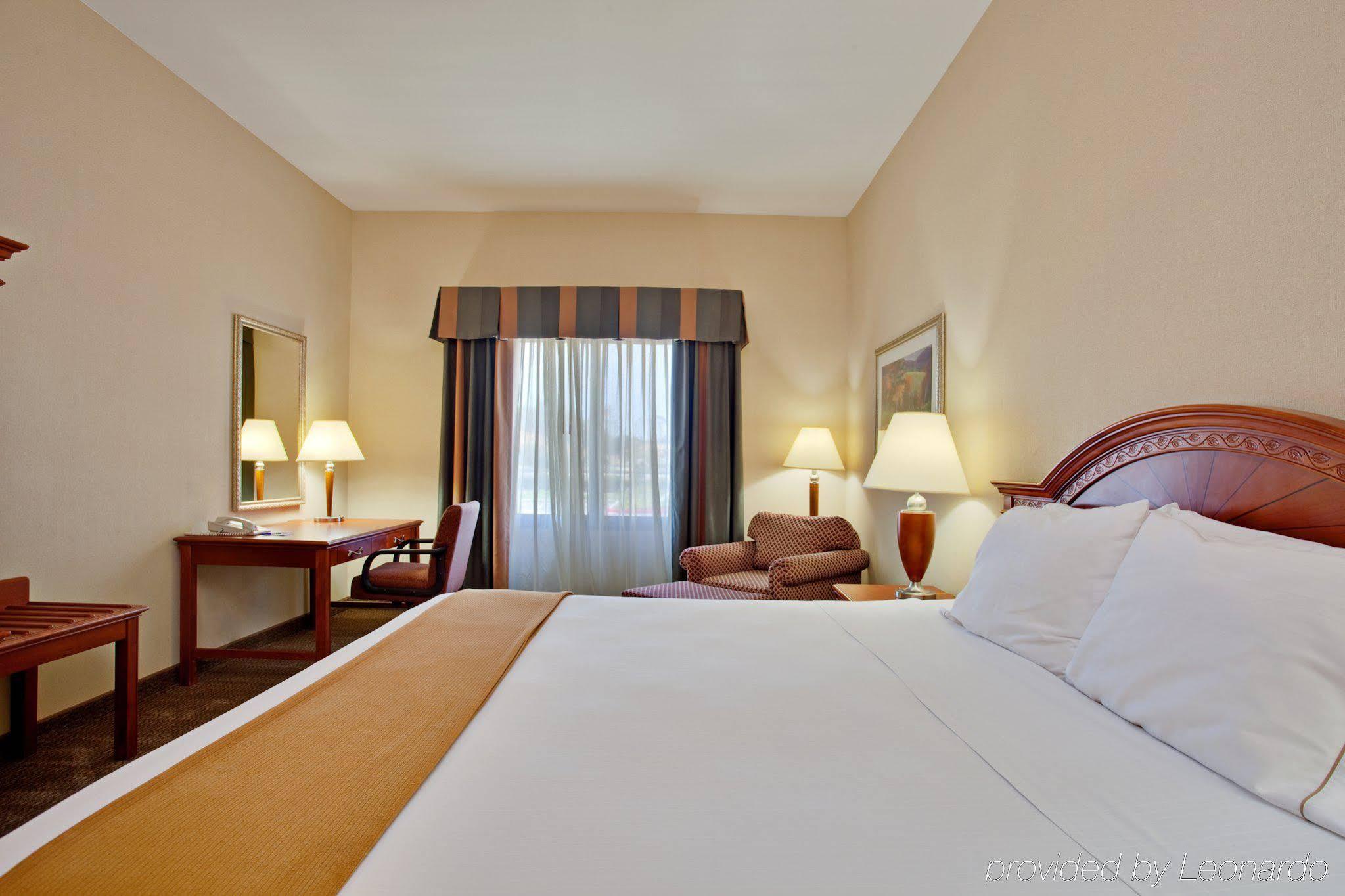Best Western Valencia/Six Flags Inn & Suites Санта-Кларіта Екстер'єр фото