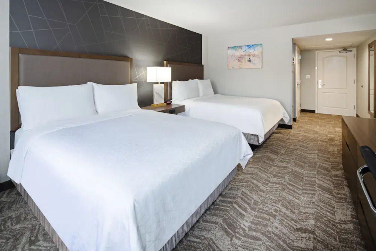 Best Western Valencia/Six Flags Inn & Suites Санта-Кларіта Екстер'єр фото