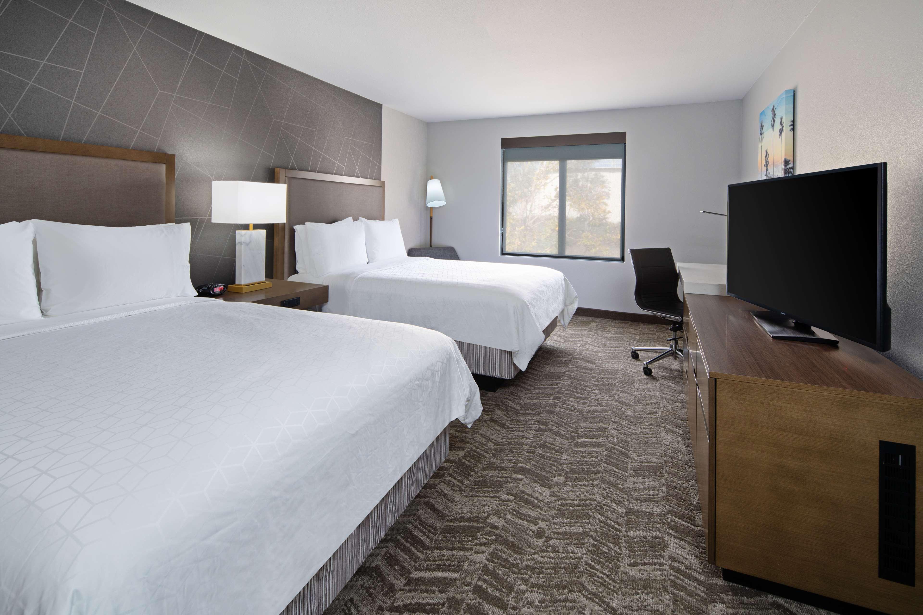Best Western Valencia/Six Flags Inn & Suites Санта-Кларіта Екстер'єр фото