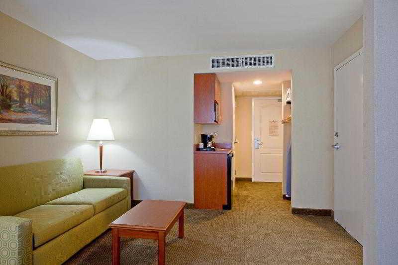 Best Western Valencia/Six Flags Inn & Suites Санта-Кларіта Екстер'єр фото