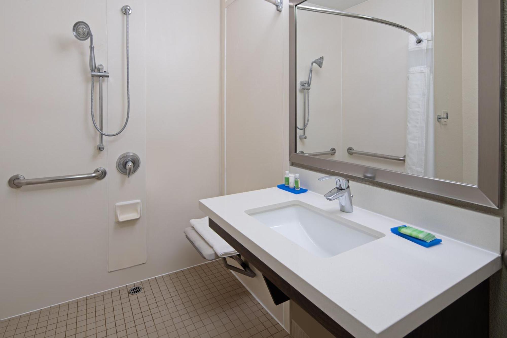 Best Western Valencia/Six Flags Inn & Suites Санта-Кларіта Екстер'єр фото